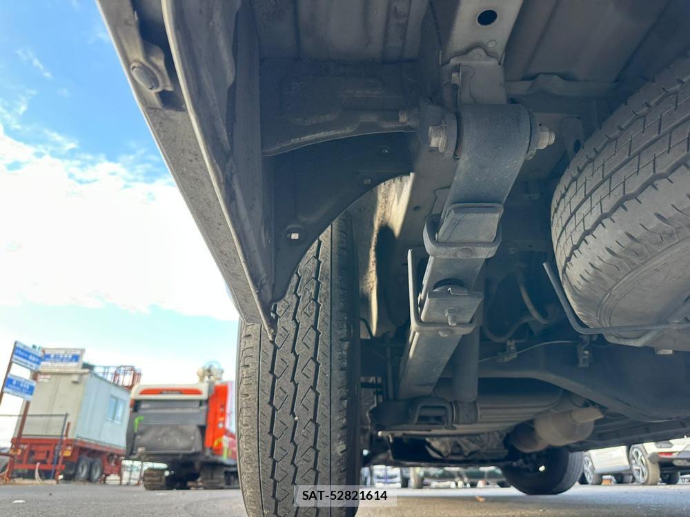 Toyota REGIUS VAN 2019-11 1669279-38