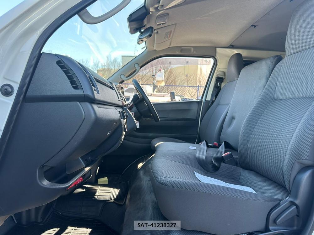 Toyota REGIUSACE VAN 2019 1538802-10