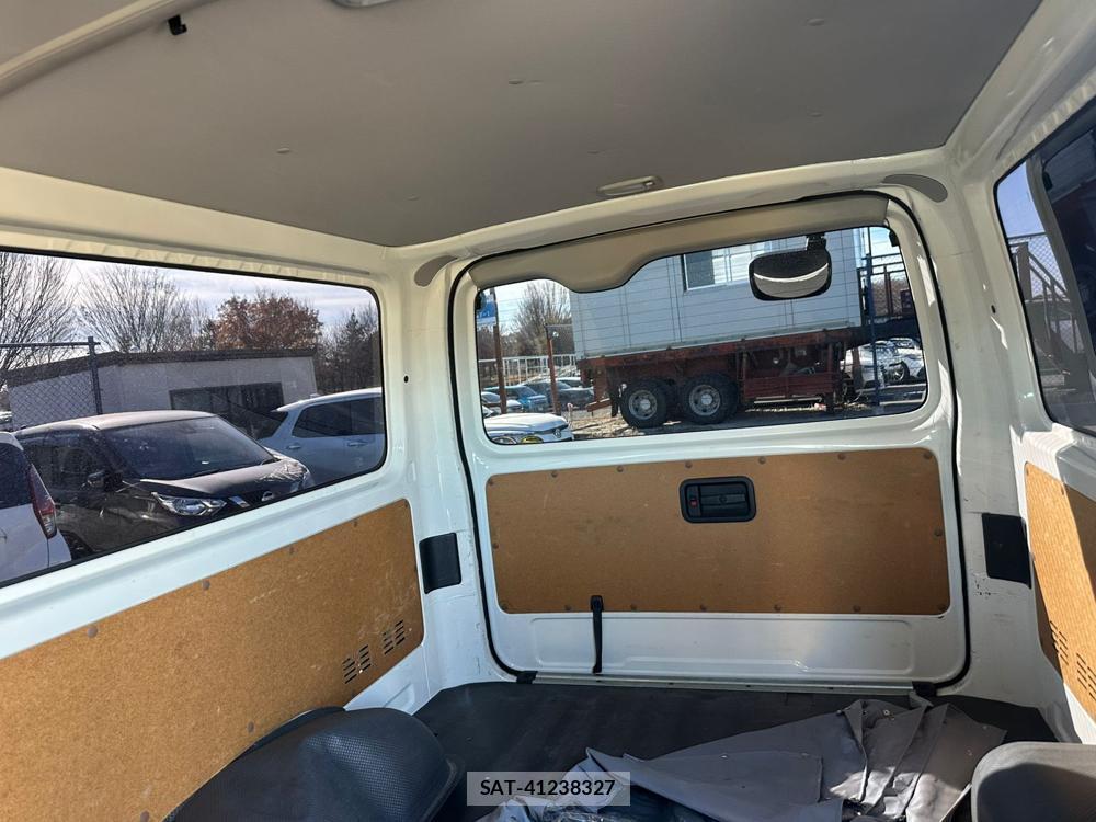 Toyota REGIUSACE VAN 2019 1538802-25