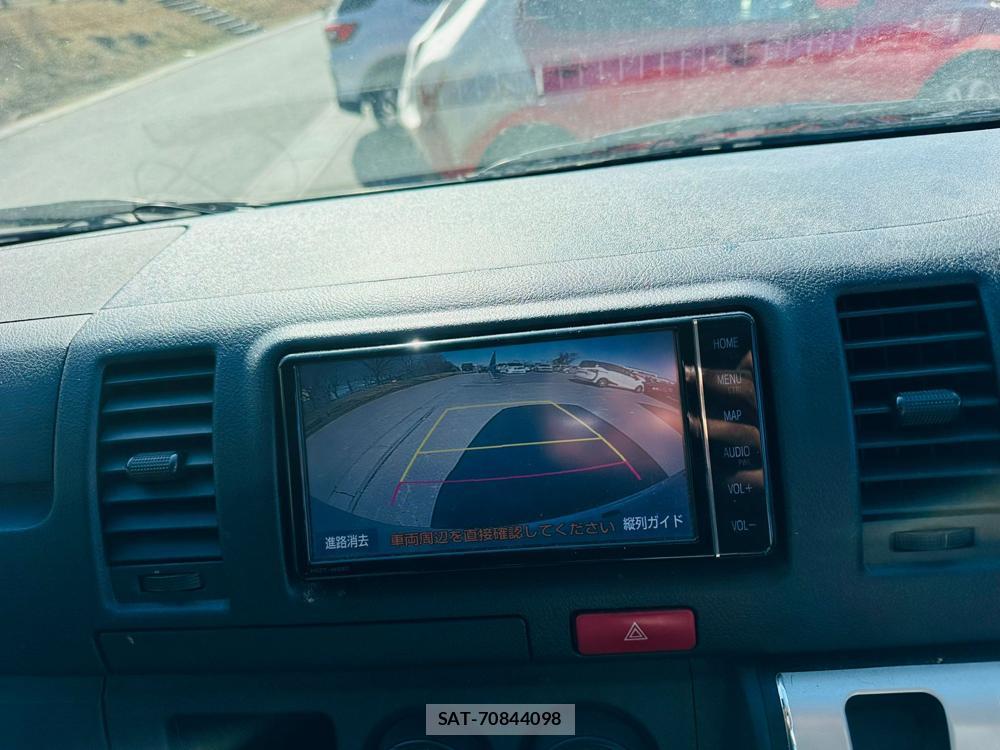 Toyota REGIUS VAN 2019-01 4211309-18