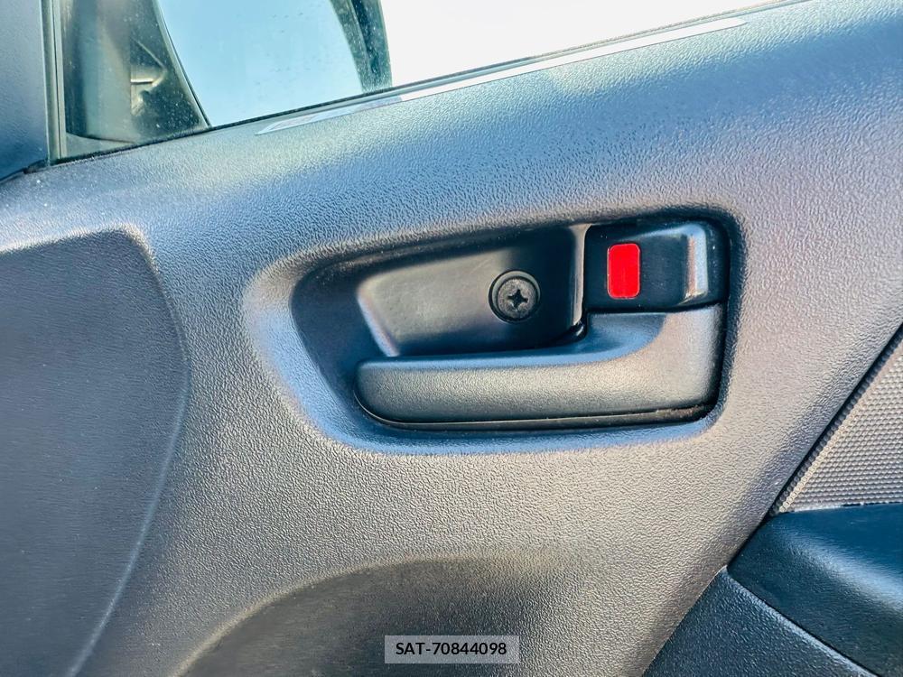 Toyota REGIUS VAN 2019-01 4211309-20
