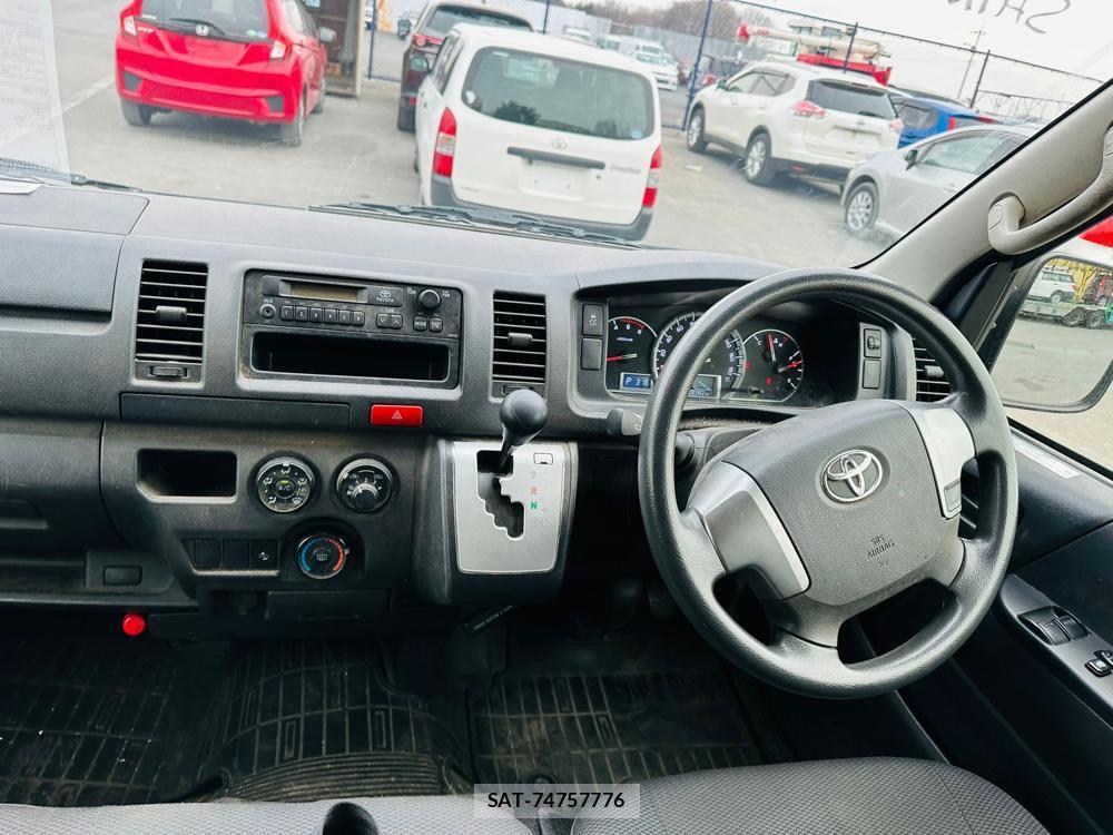Toyota REGIUSACE VAN 2019 4409304-12