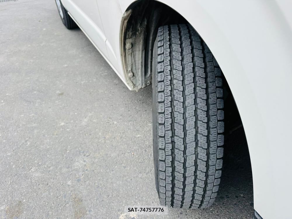 Toyota REGIUSACE VAN 2019 4409304-30