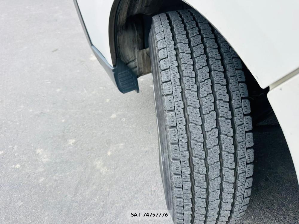 Toyota REGIUSACE VAN 2019 4409304-31