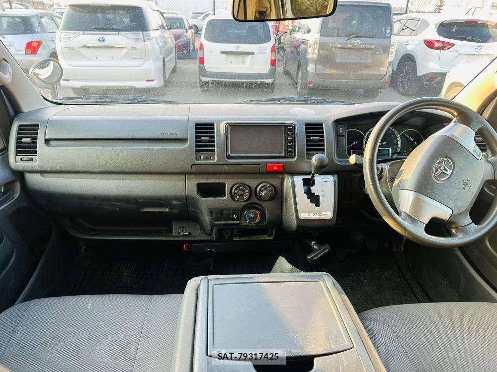 Toyota REGIUSACE VAN 2019 4144746-12