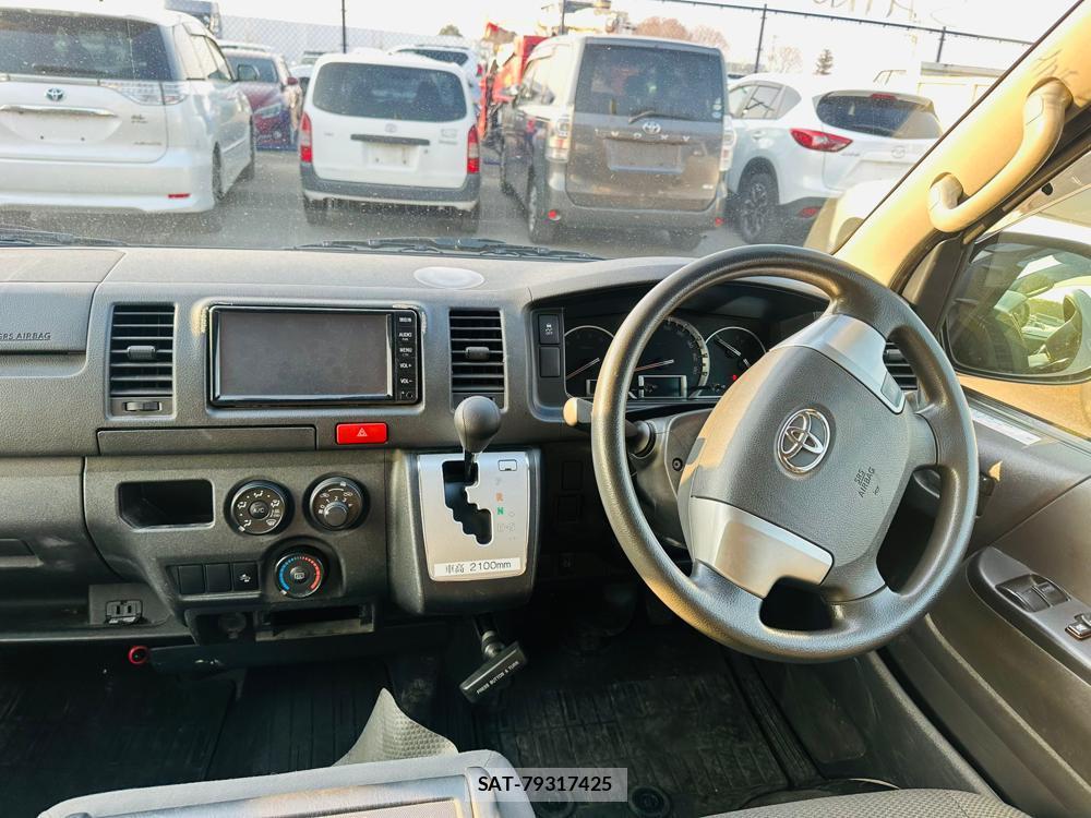 Toyota REGIUSACE VAN 2019 4144746-13