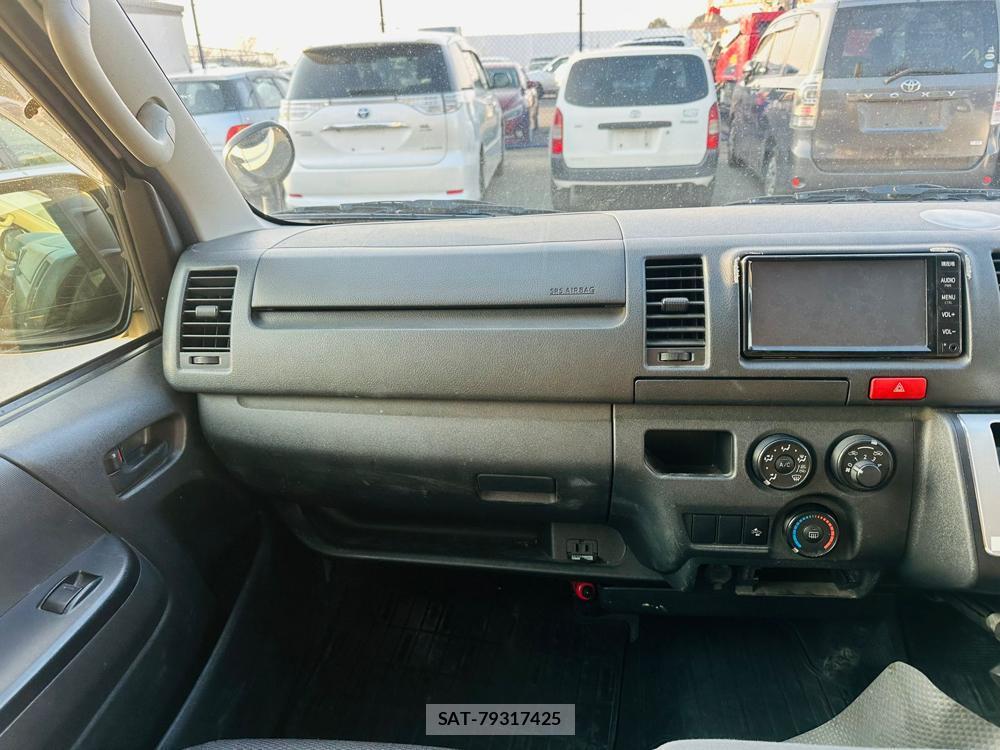Toyota REGIUSACE VAN 2019 4144746-17