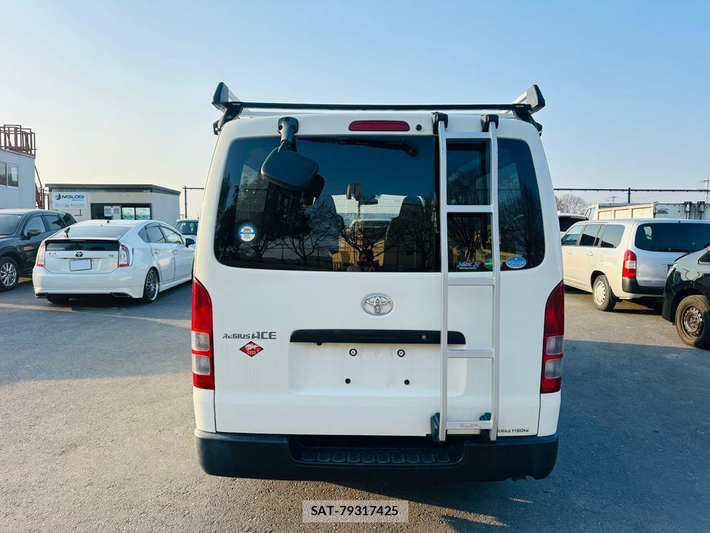 Toyota REGIUSACE VAN 2019 4144746-3