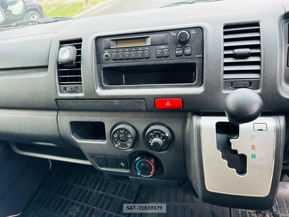 Toyota REGIUSACE VAN 2019 5568752-19
