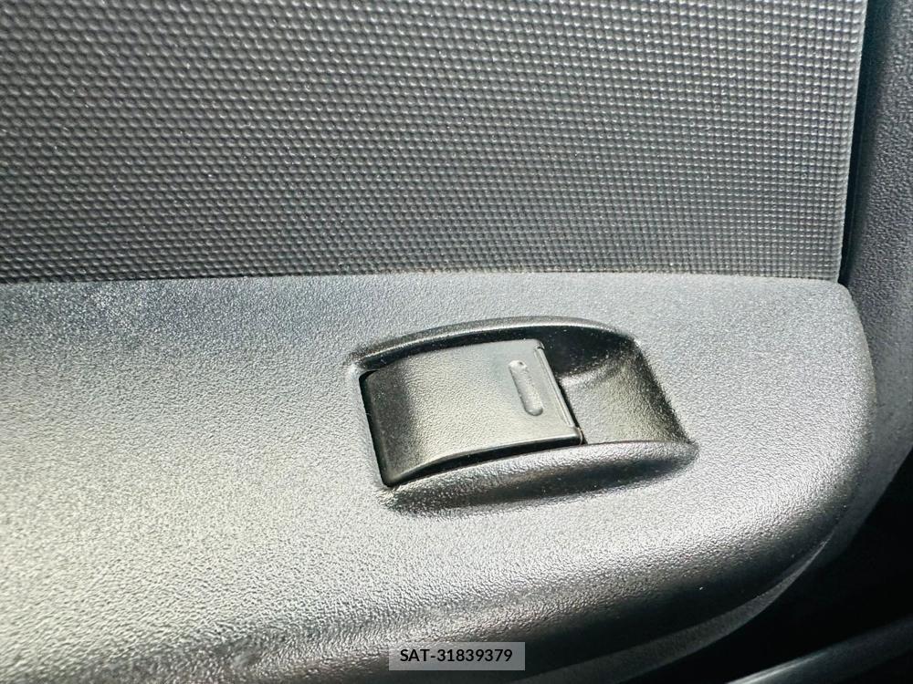 Toyota REGIUSACE VAN 2019 5568752-23