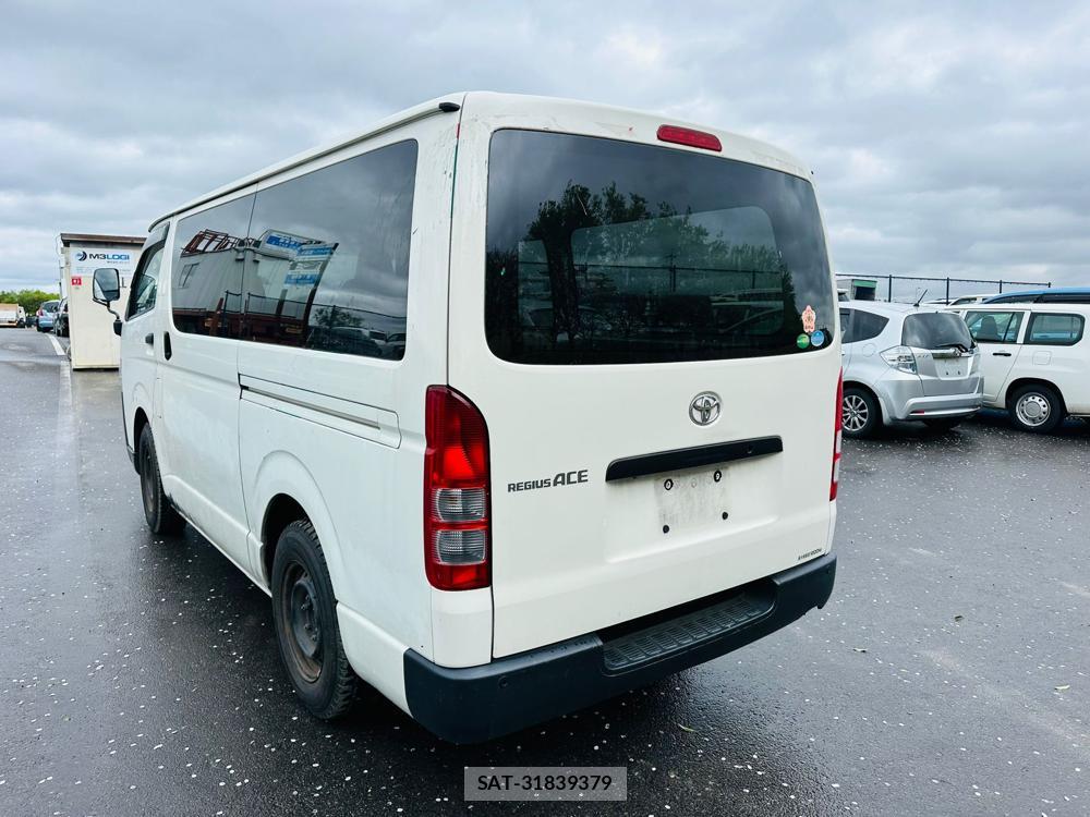 Toyota REGIUSACE VAN 2019 5568752-2