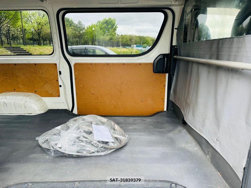 Toyota REGIUSACE VAN 2019 5568752-8