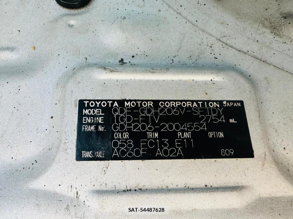 Toyota REGIUSACE VAN 2019 5989658-34