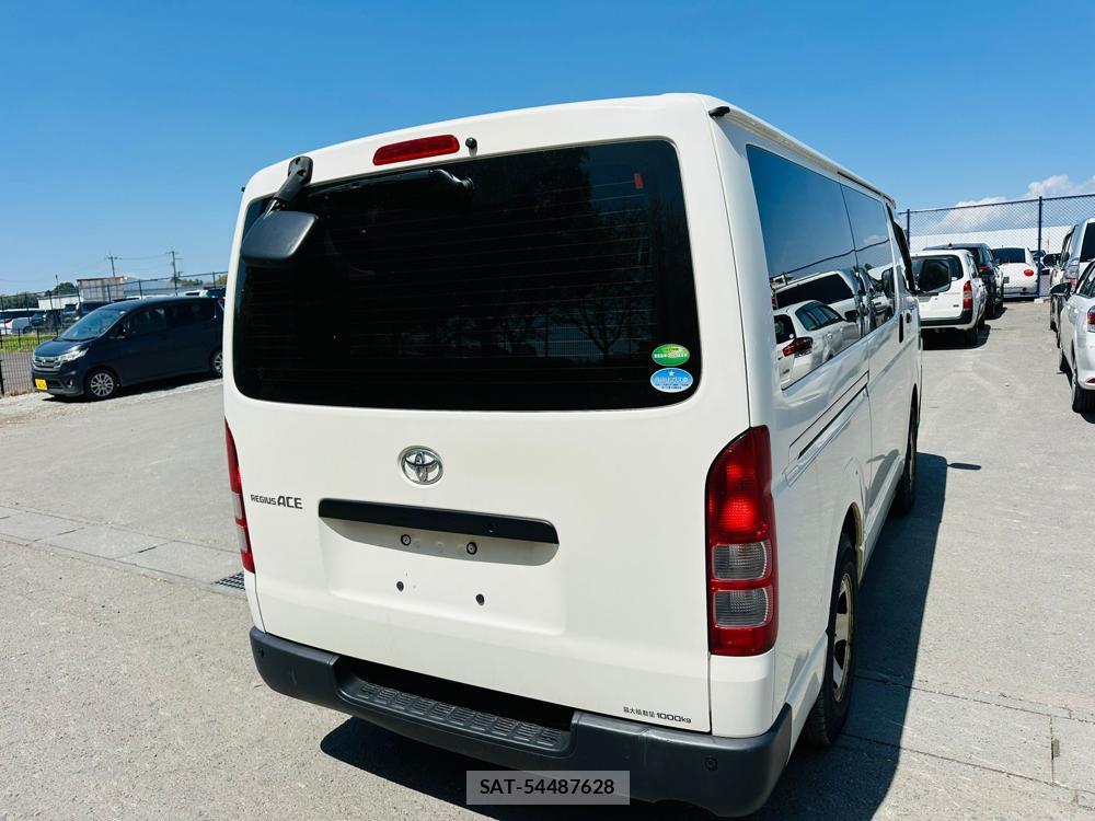 Toyota REGIUSACE VAN 2019 5989658-4