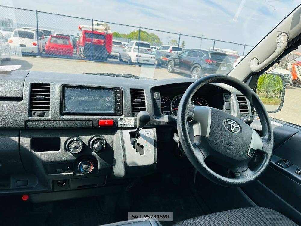Toyota REGIUSACE VAN 2020 6175576-13