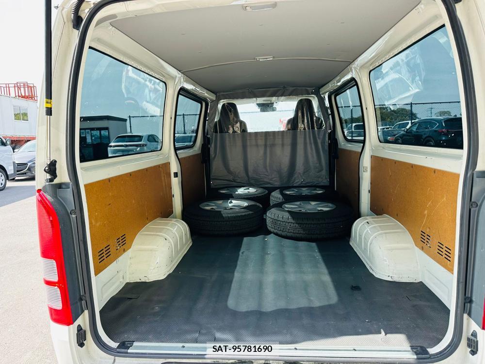 Toyota REGIUSACE VAN 2020 6175576-25