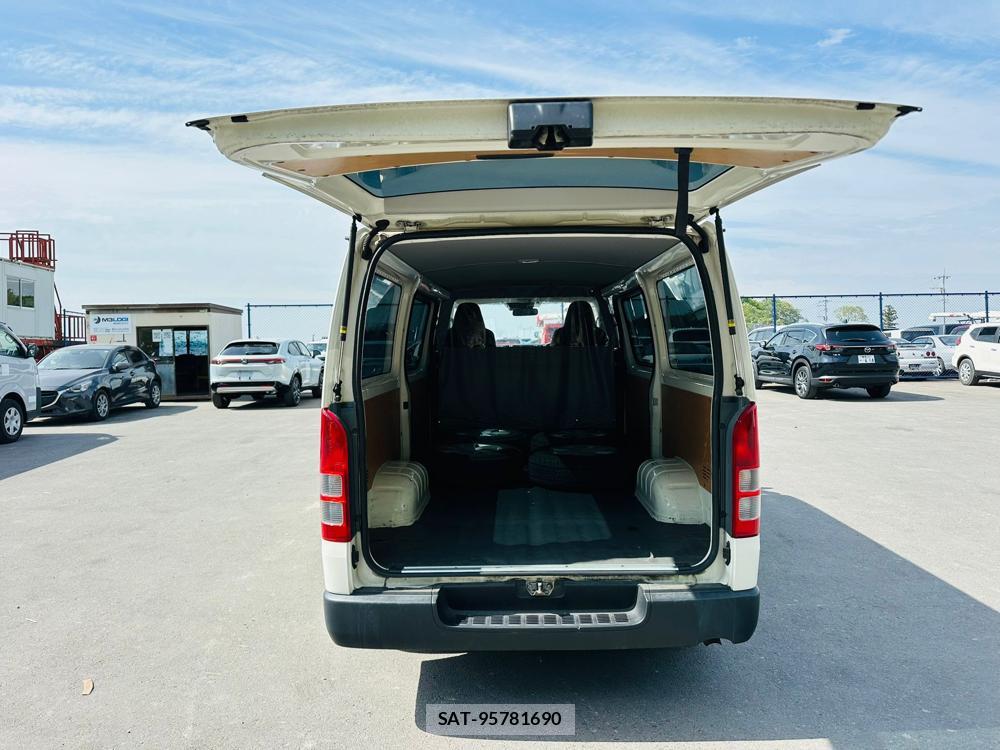 Toyota REGIUSACE VAN 2020 6175576-26