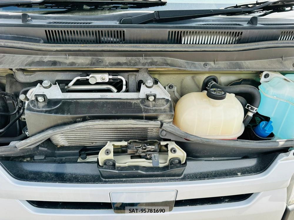 Toyota REGIUSACE VAN 2020 6175576-38