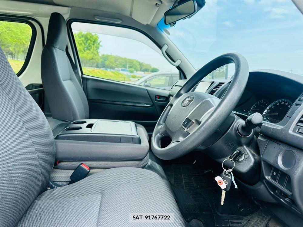 Toyota REGIUSACE VAN 2019 6258175-11