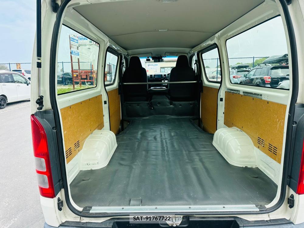 Toyota REGIUSACE VAN 2019 6258175-25