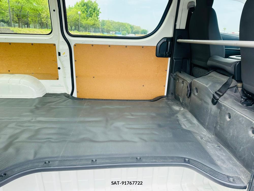 Toyota REGIUSACE VAN 2019 6258175-8
