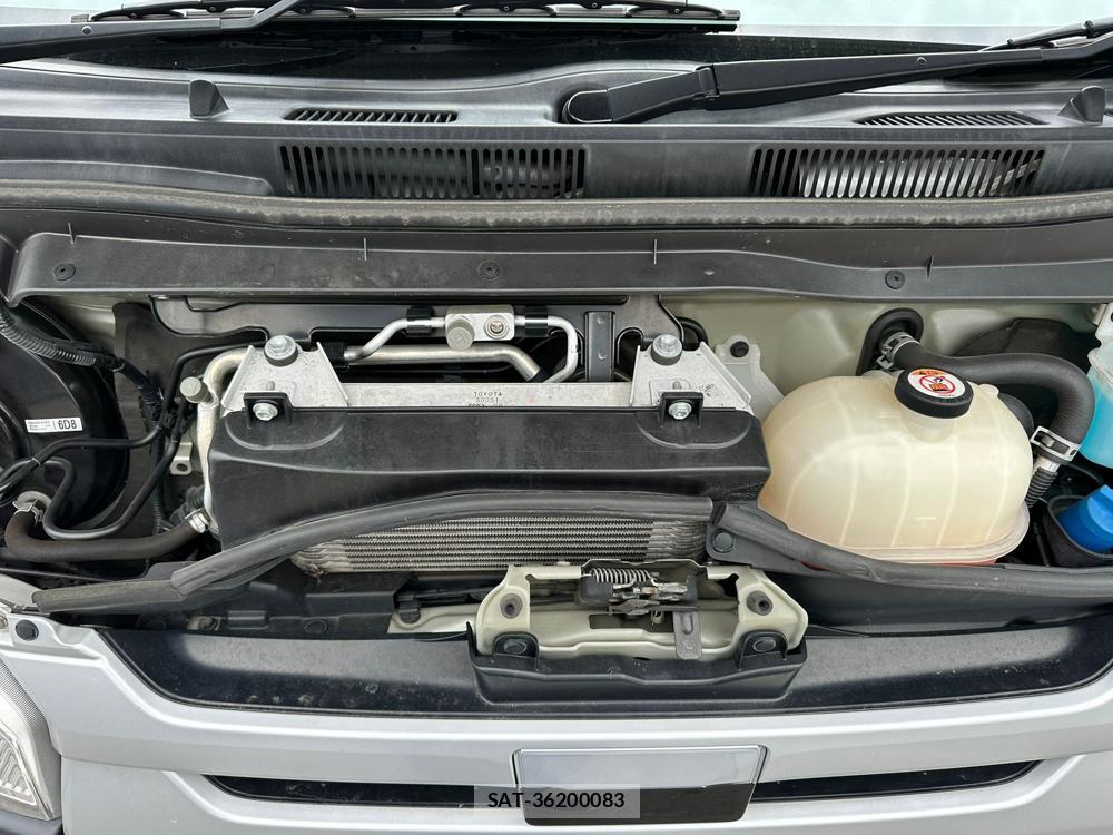 Toyota REGIUSACE VAN 2020 6543767-33