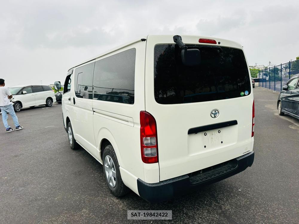 Toyota REGIUSACE VAN 2020 6804481-2