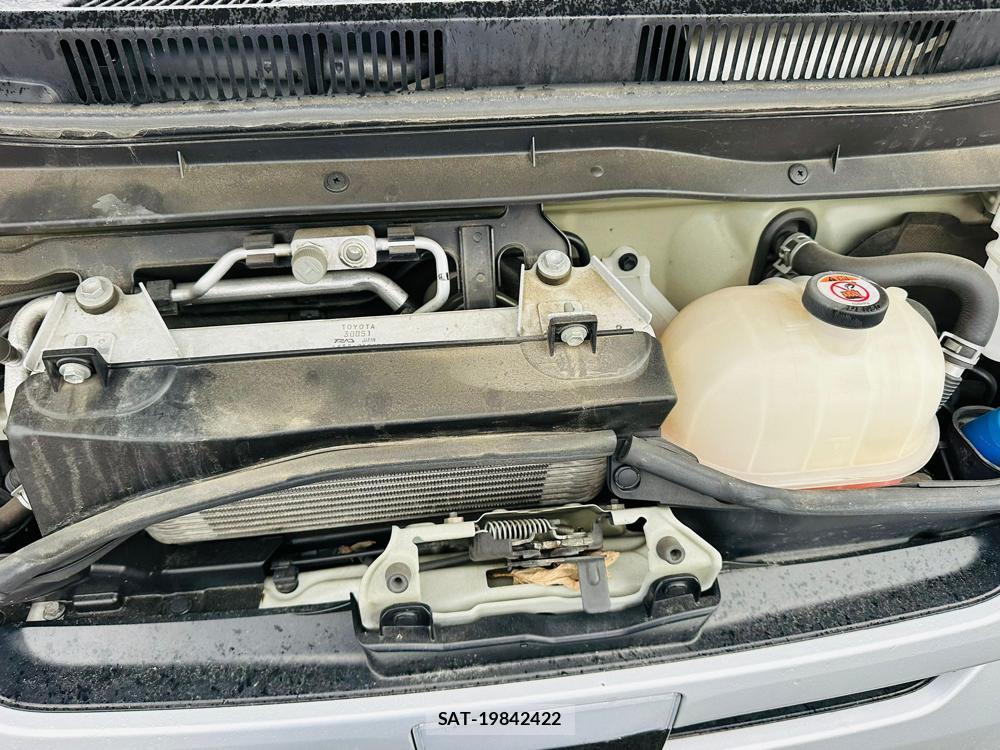 Toyota REGIUSACE VAN 2020 6804481-33