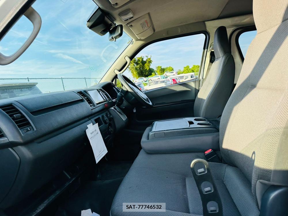 Toyota REGIUSACE VAN 2019 7193917-10