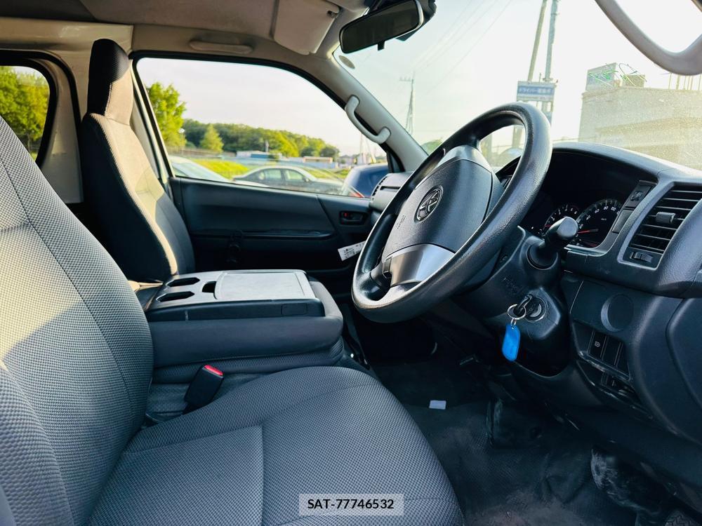 Toyota REGIUSACE VAN 2019 7193917-11