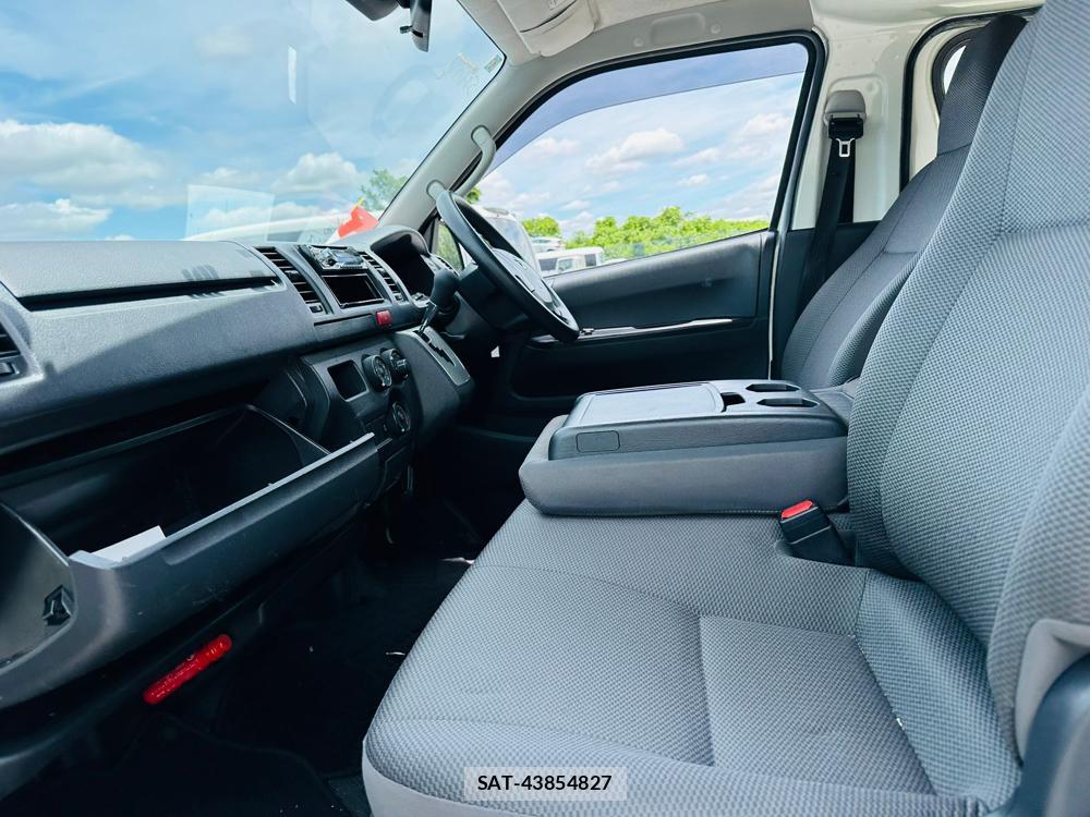 Toyota REGIUSACE VAN 2020 7072728-10