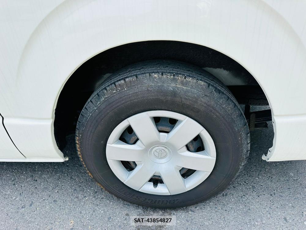Toyota REGIUSACE VAN 2020 7072728-30