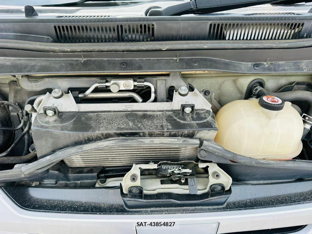 Toyota REGIUSACE VAN 2020 7072728-33
