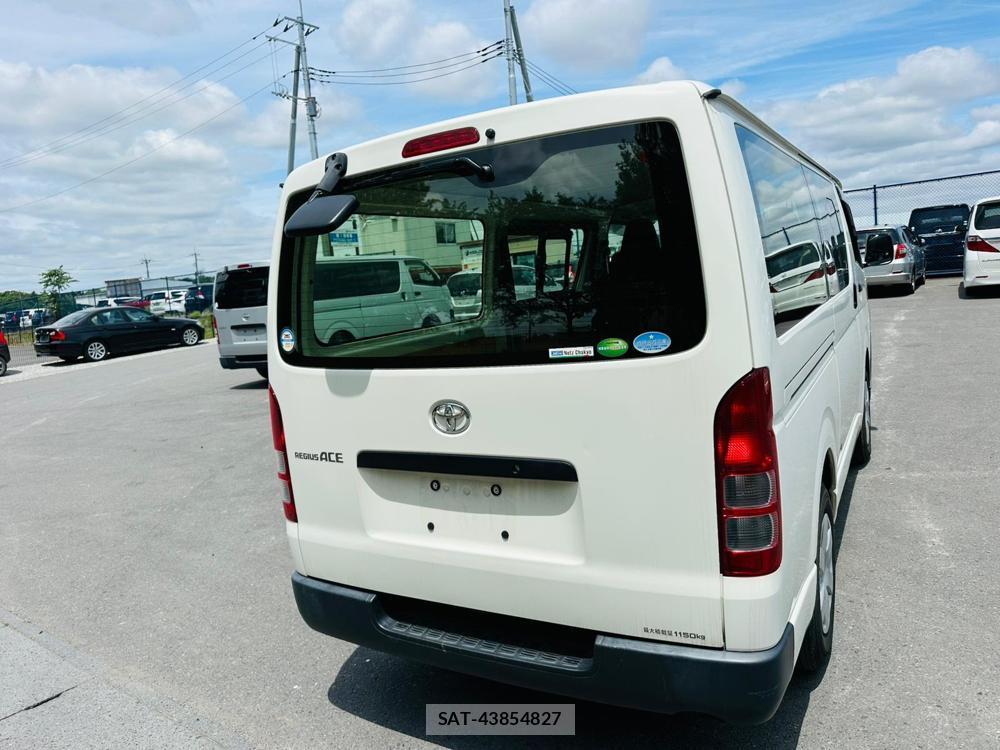 Toyota REGIUSACE VAN 2020 7072728-4