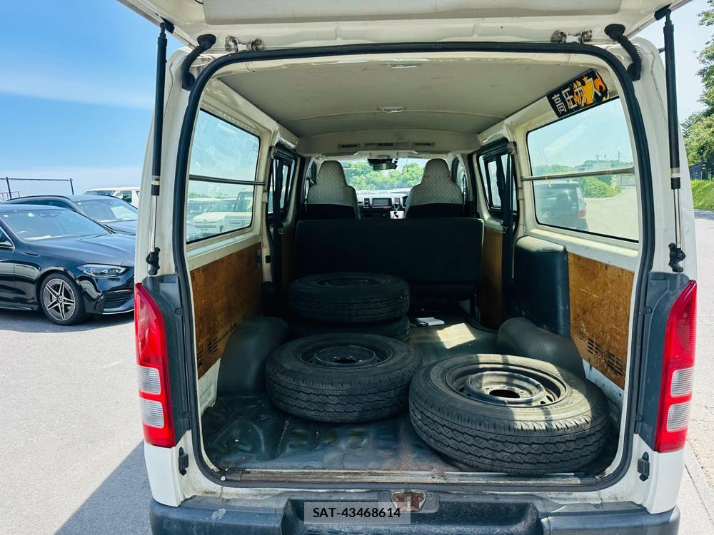 Toyota REGIUSACE VAN 2019 7266923-25
