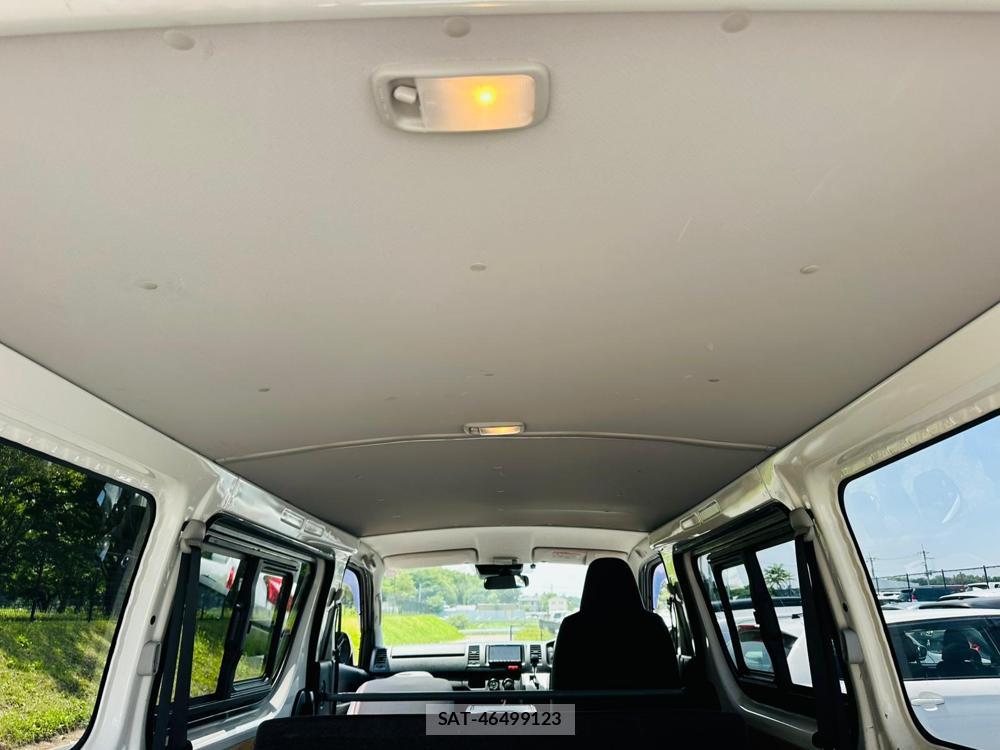 Toyota REGIUSACE VAN 2019-05 7369172-24
