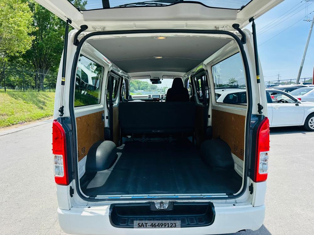 Toyota REGIUSACE VAN 2019-05 7369172-25
