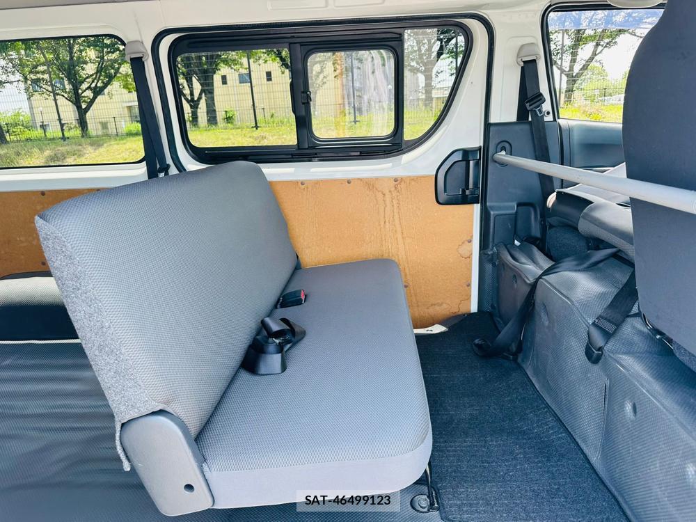 Toyota REGIUSACE VAN 2019-05 7369172-8