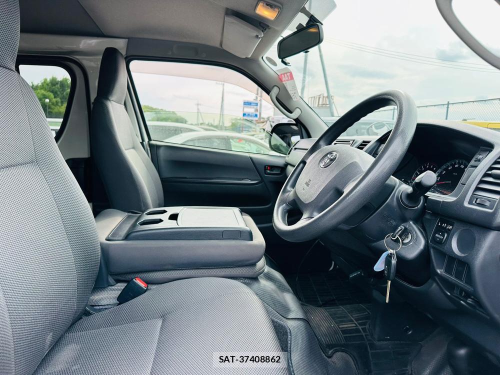 Toyota REGIUSACE VAN 2019 7242606-11