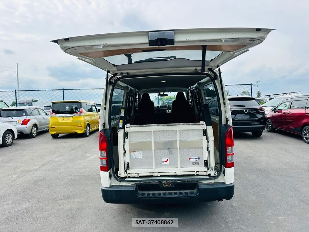 Toyota REGIUSACE VAN 2019 7242606-26