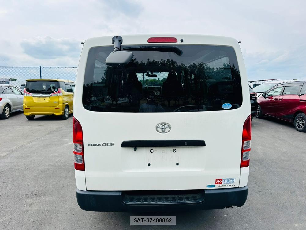 Toyota REGIUSACE VAN 2019 7242606-3