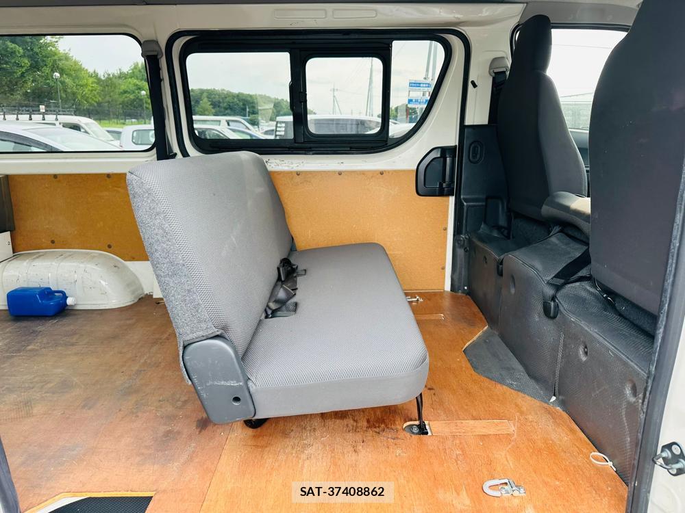 Toyota REGIUSACE VAN 2019 7242606-8