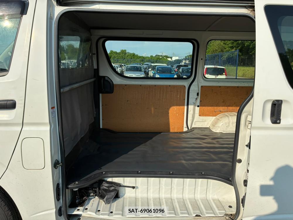 Toyota REGIUSACE VAN 2019-06 7351407-9