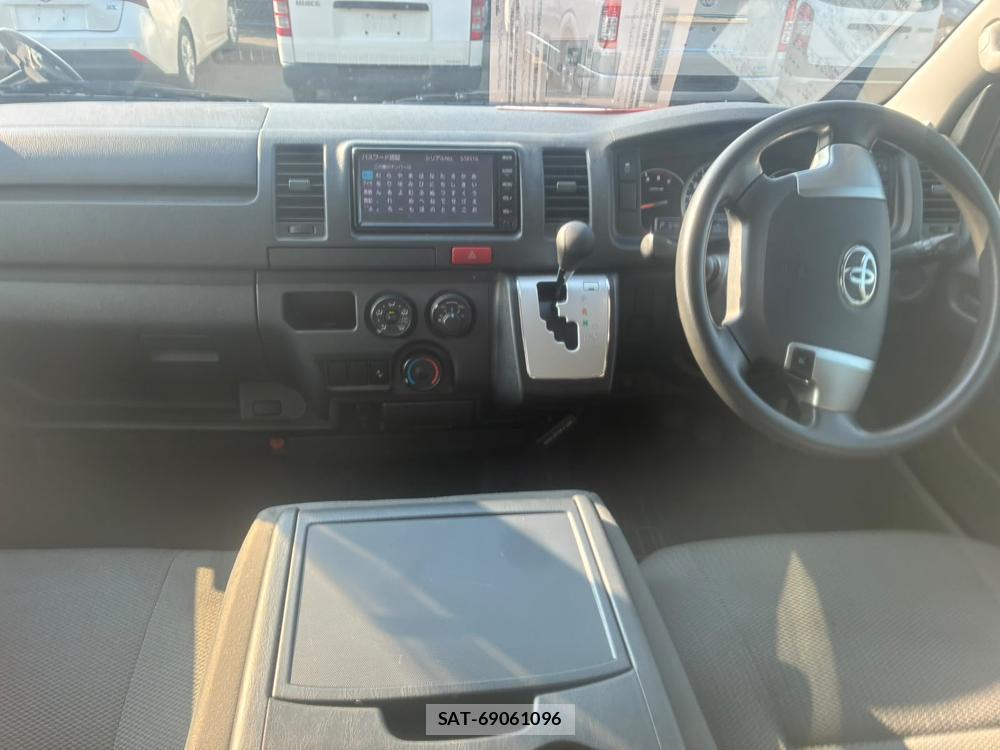 Toyota REGIUSACE VAN 2019-06 7351407-11