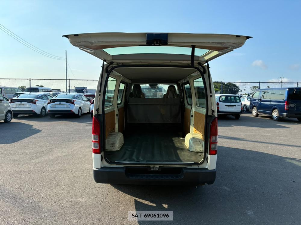 Toyota REGIUSACE VAN 2019-06 7351407-22