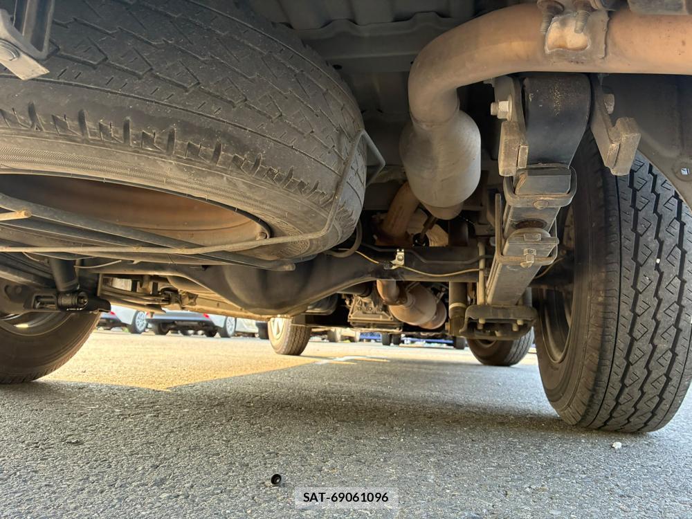 Toyota REGIUSACE VAN 2019-06 7351407-32