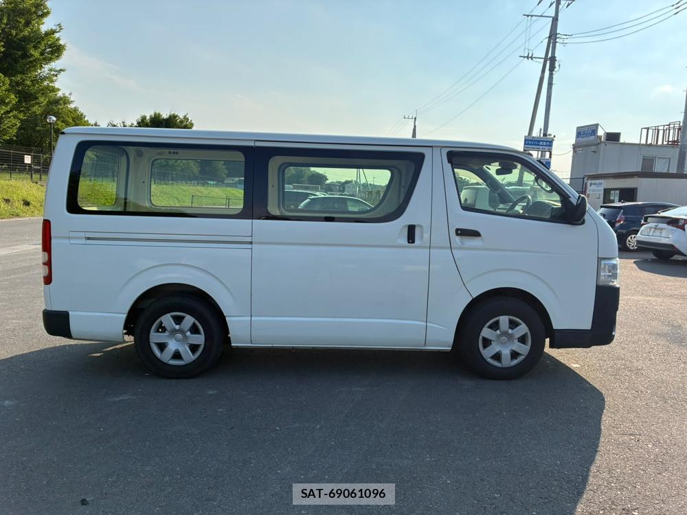 Toyota REGIUSACE VAN 2019-06 7351407-5