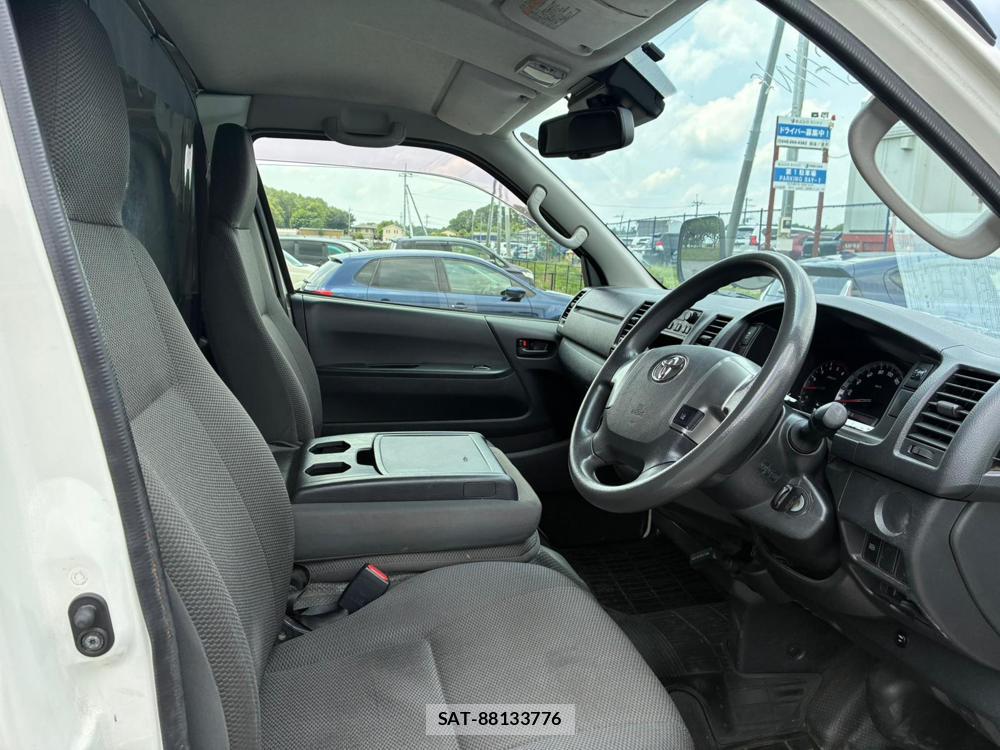 Toyota REGIUSACE VAN 2019 7171851-11