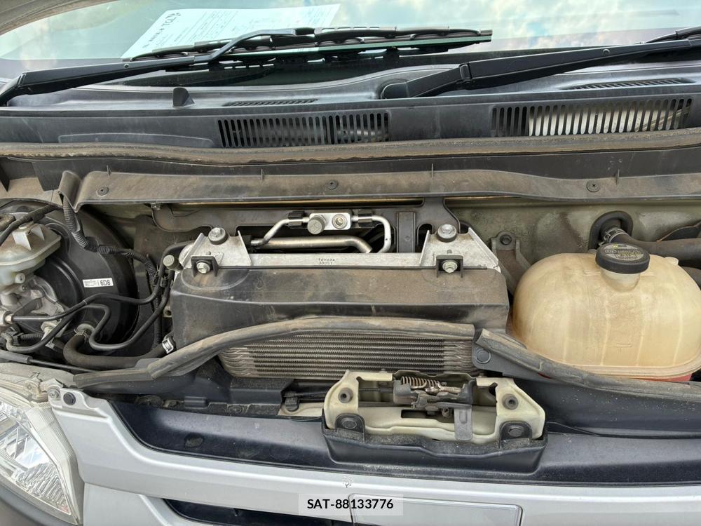 Toyota REGIUSACE VAN 2019 7171851-41