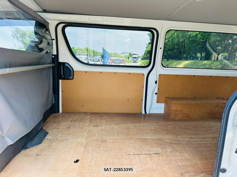 Toyota REGIUS VAN 2019-05 7534184-9
